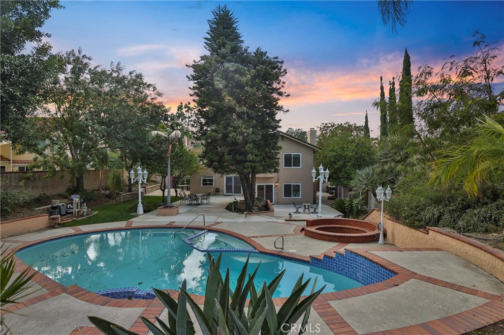 20901 E Walnut Canyon Road