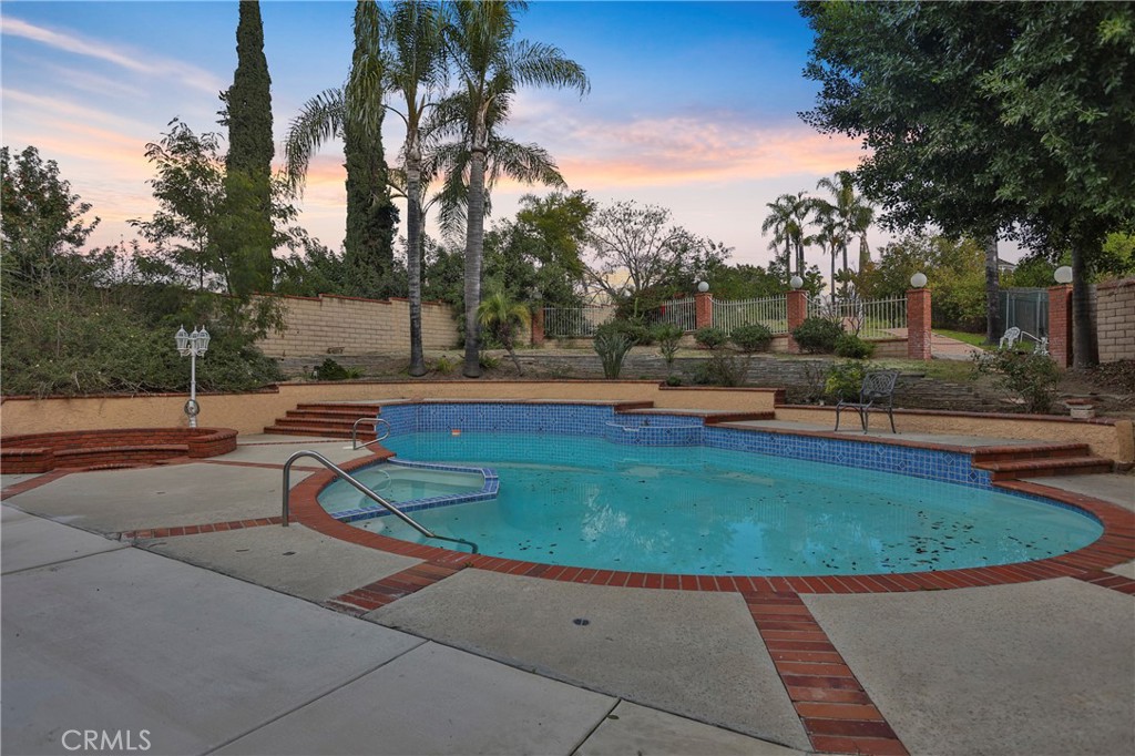 20901 E Walnut Canyon Road