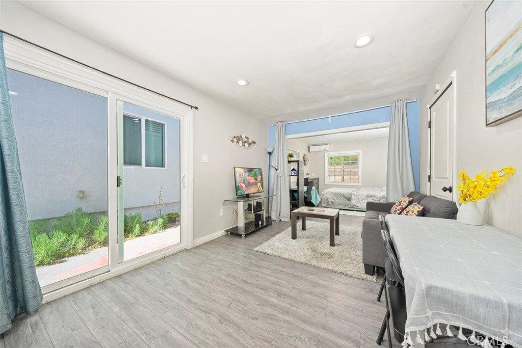 4817 Bartlett Avenue