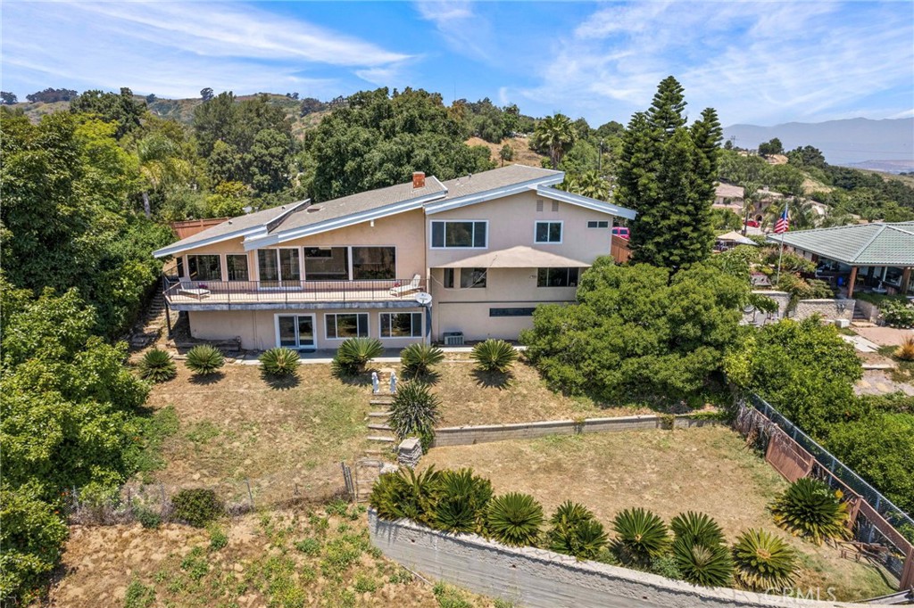 1820 Sharpless Drive