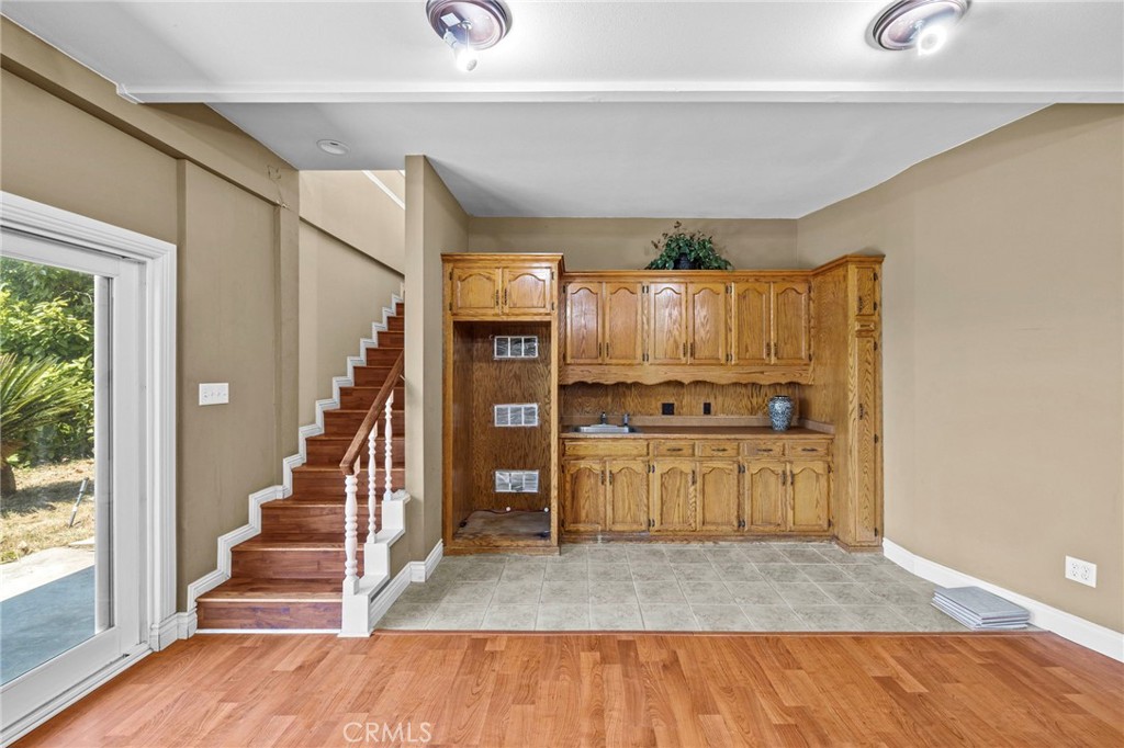 1820 Sharpless Drive