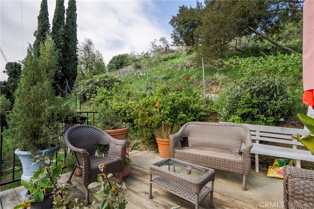 180 Pleasanthome Drive