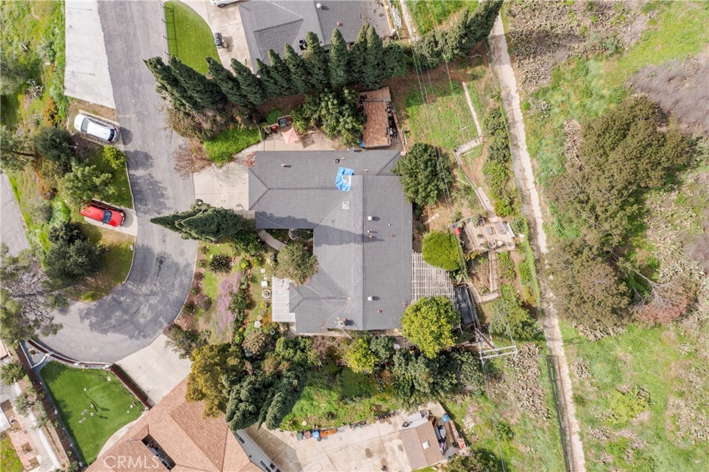 180 Pleasanthome Drive