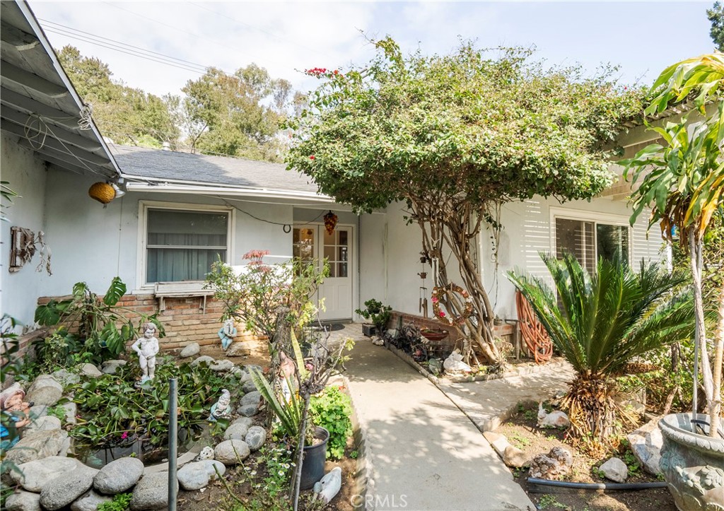 180 Pleasanthome Drive