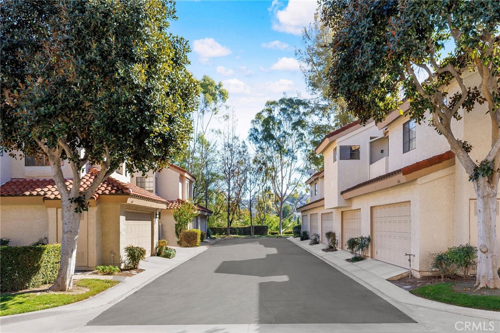 1400 Bodega Way 3