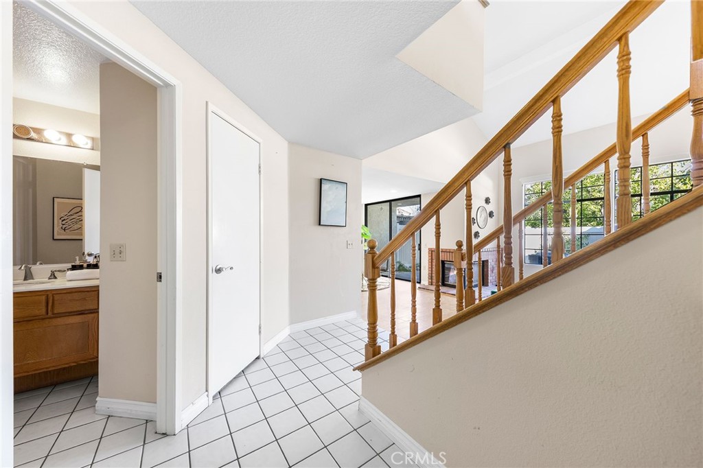 1400 Bodega Way 3