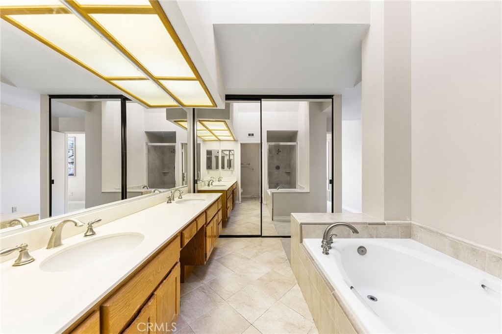 1400 Bodega Way 3