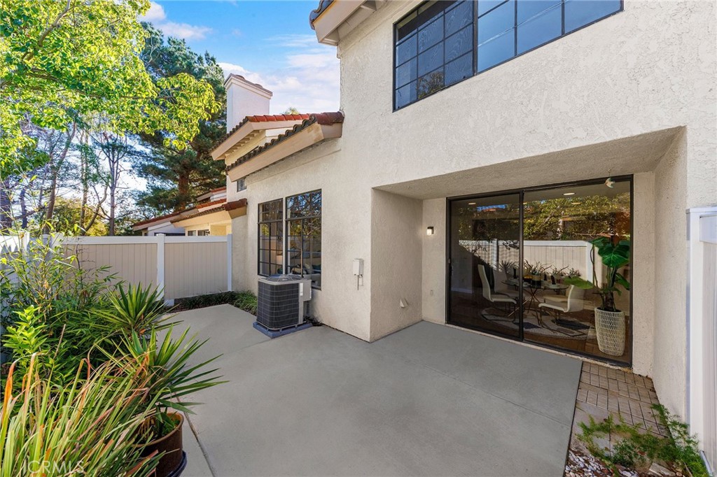 1400 Bodega Way 3