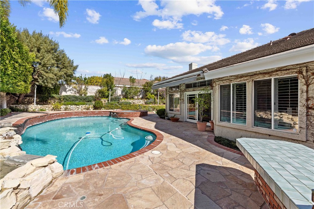 1601 Lancaster Circle