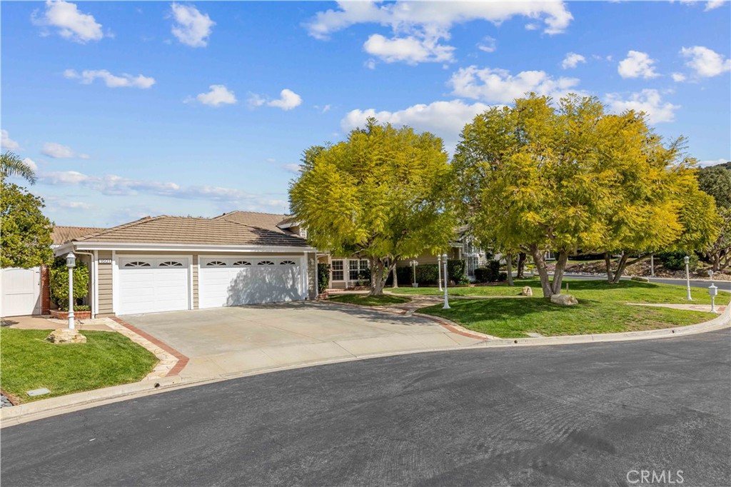 1601 Lancaster Circle