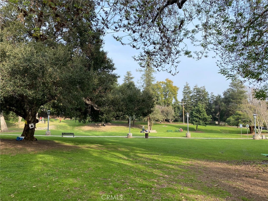 1720 Mission Street 3