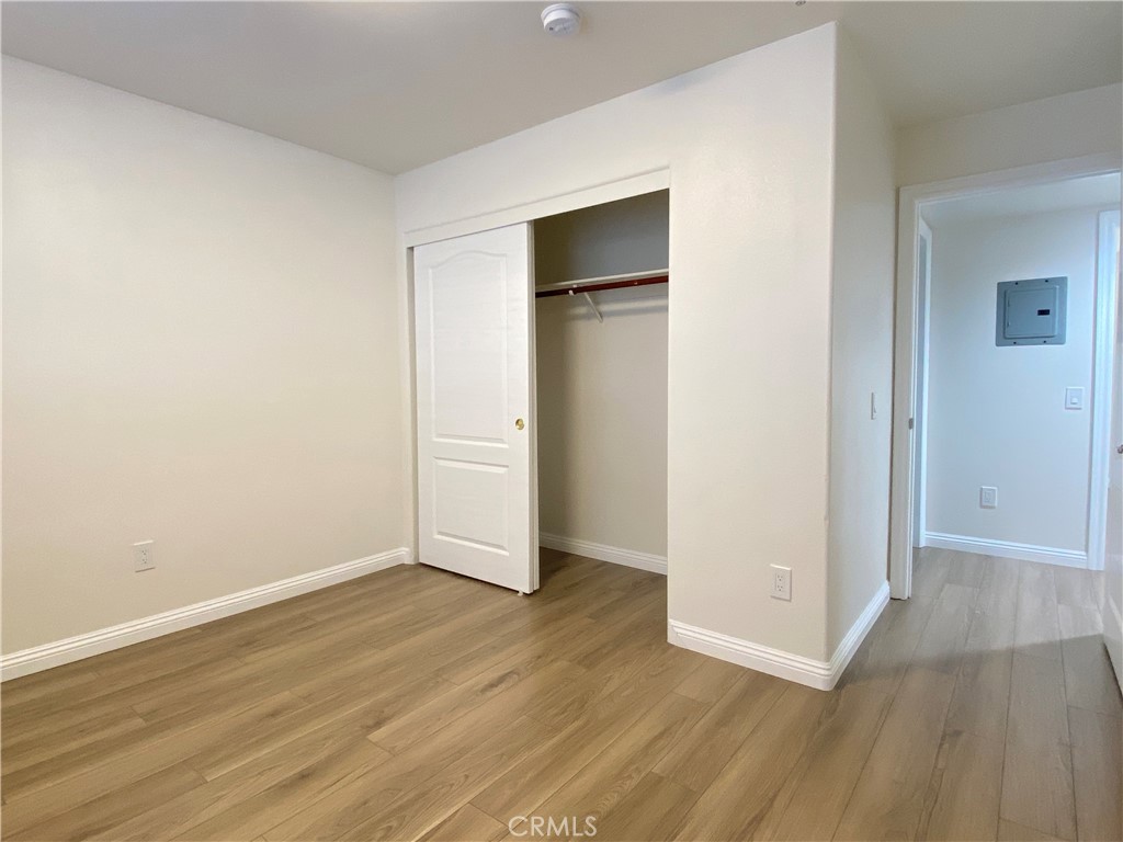 4641 Huntington Drive S 203