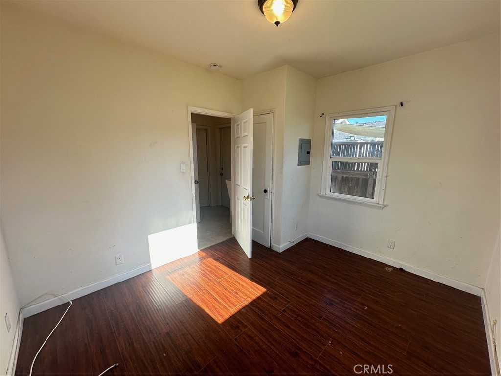 307 N El Molino Street