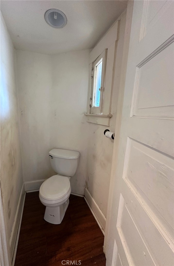 307 N El Molino Street