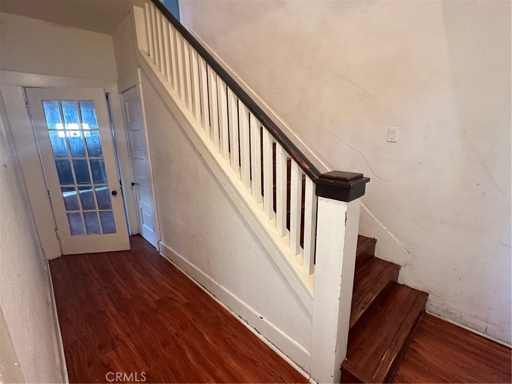 307 N El Molino Street