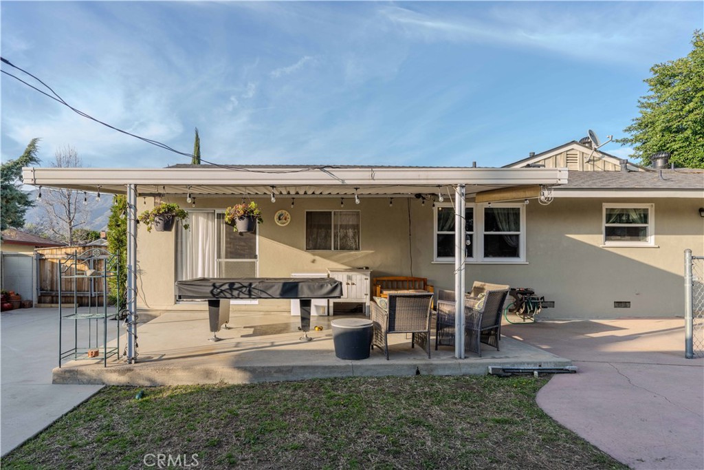 850 E Cypress Avenue