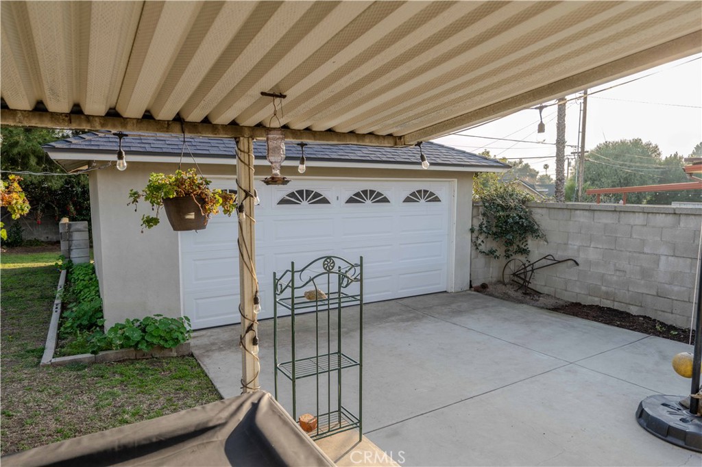 850 E Cypress Avenue