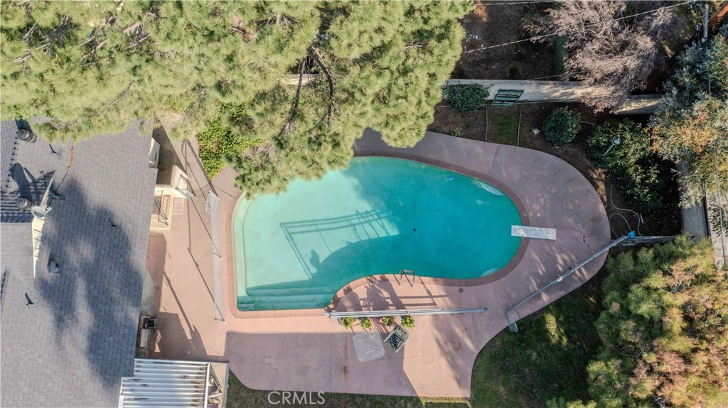 850 E Cypress Avenue