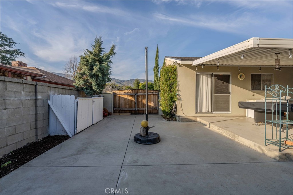 850 E Cypress Avenue