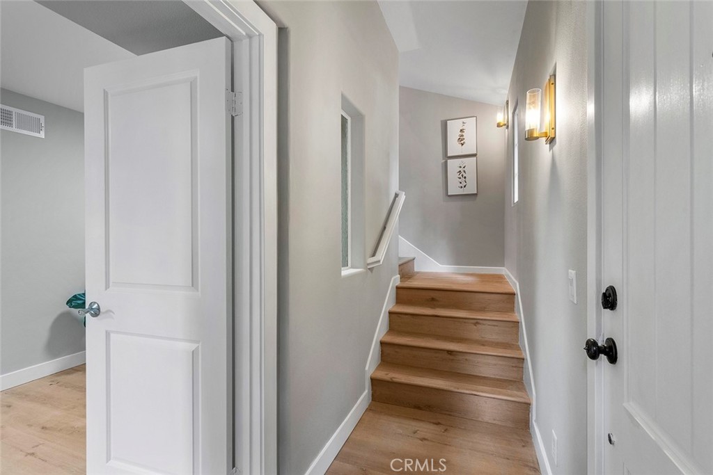 204 Groveland