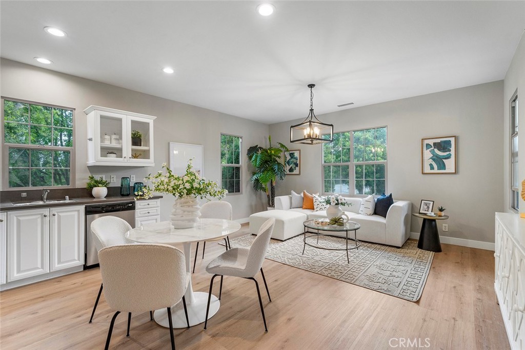204 Groveland