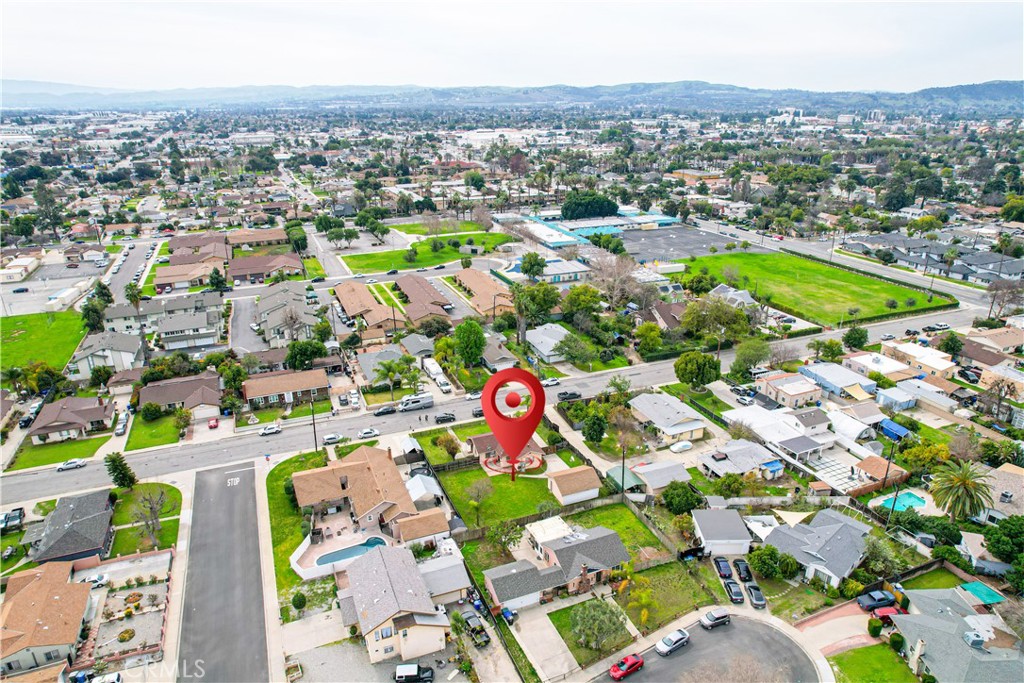 883 E Columbia Avenue