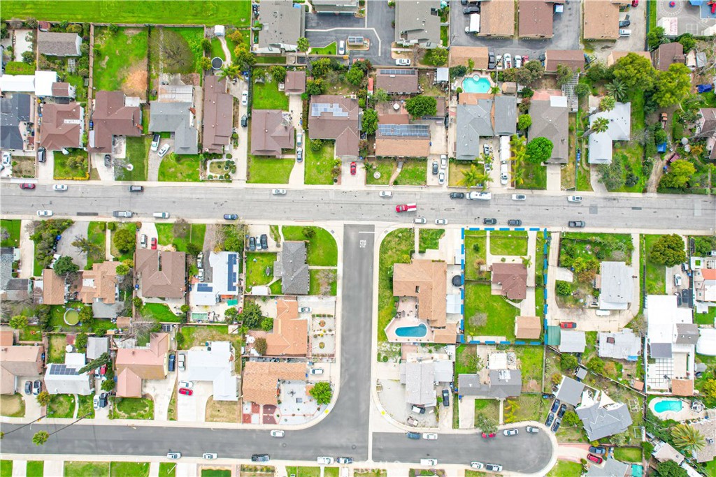 883 E Columbia Avenue