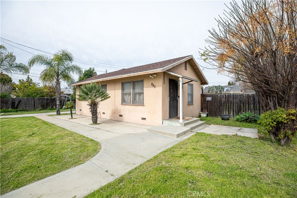 883 E Columbia Avenue