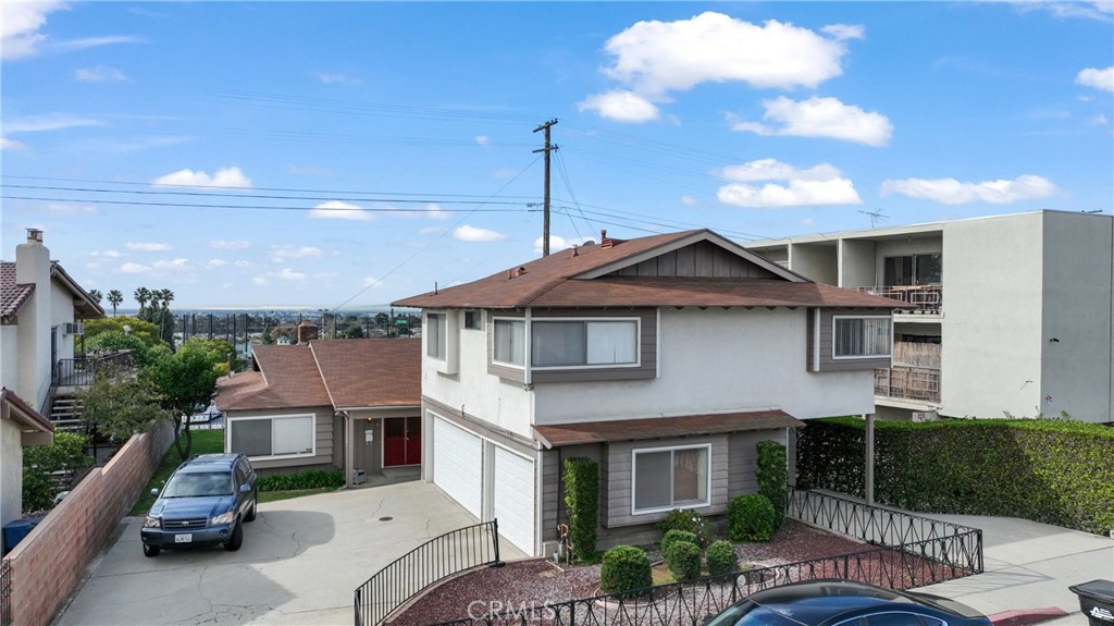 1700 College View Drive