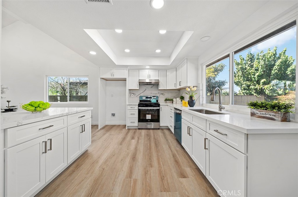 13017 Valaressa Lane