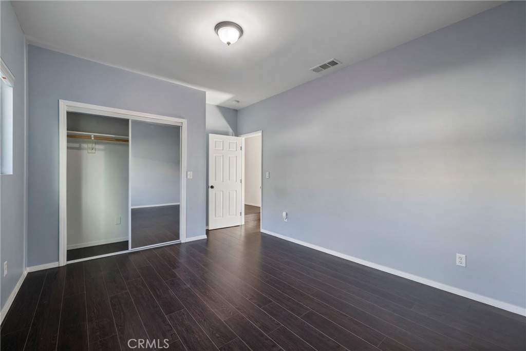 1507 S Mansfield Avenue