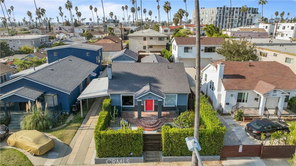 1507 S Mansfield Avenue