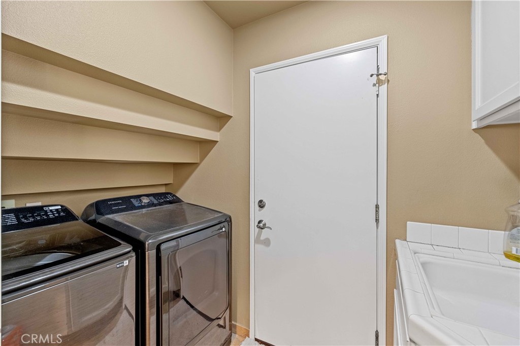 24527 Stonegate Drive