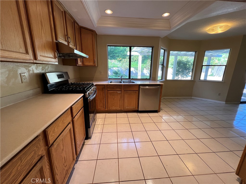 22945 True Grit Pl