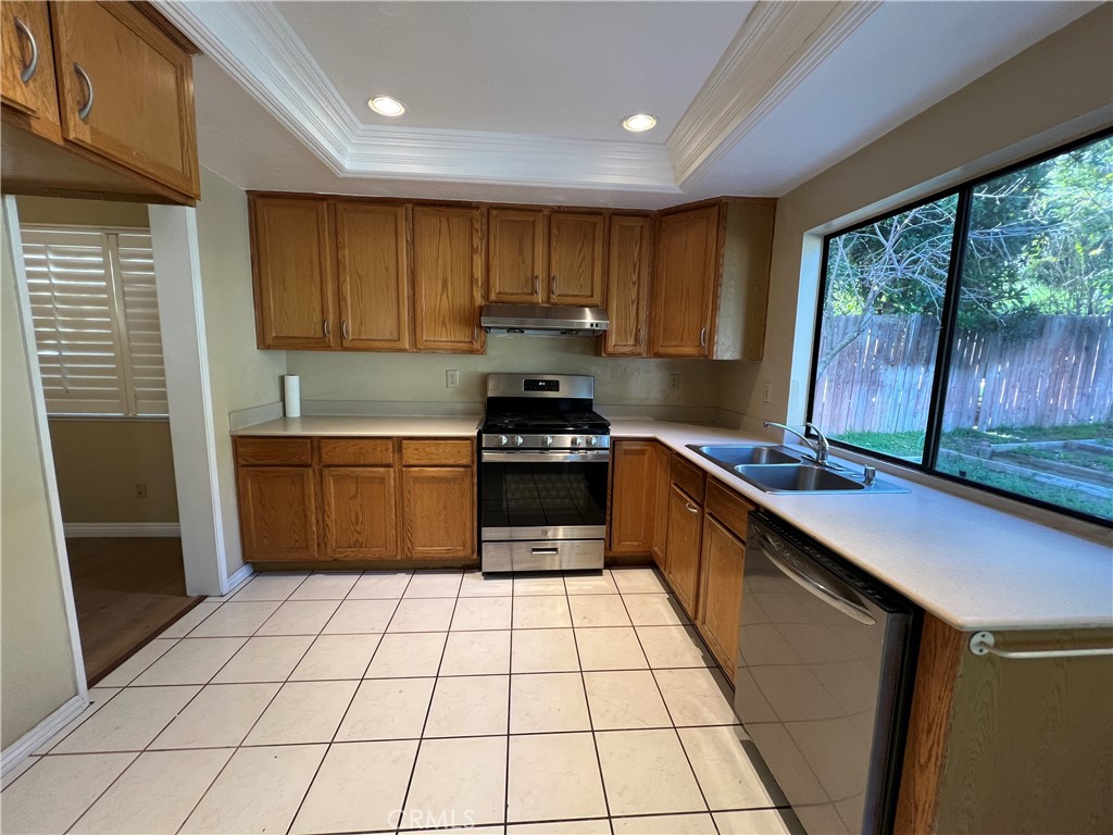 22945 True Grit Pl