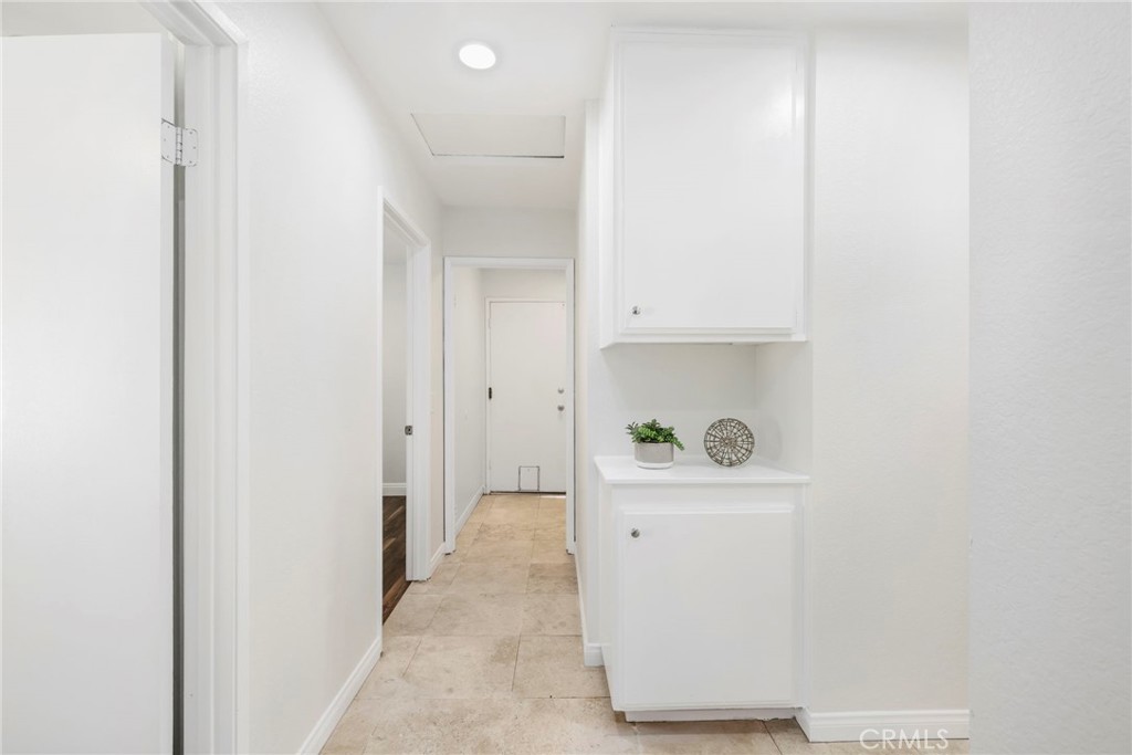 3453 Valle Vista Drive