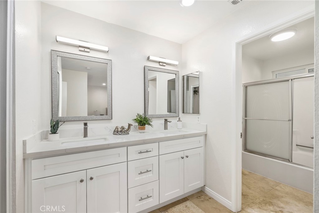 3453 Valle Vista Drive