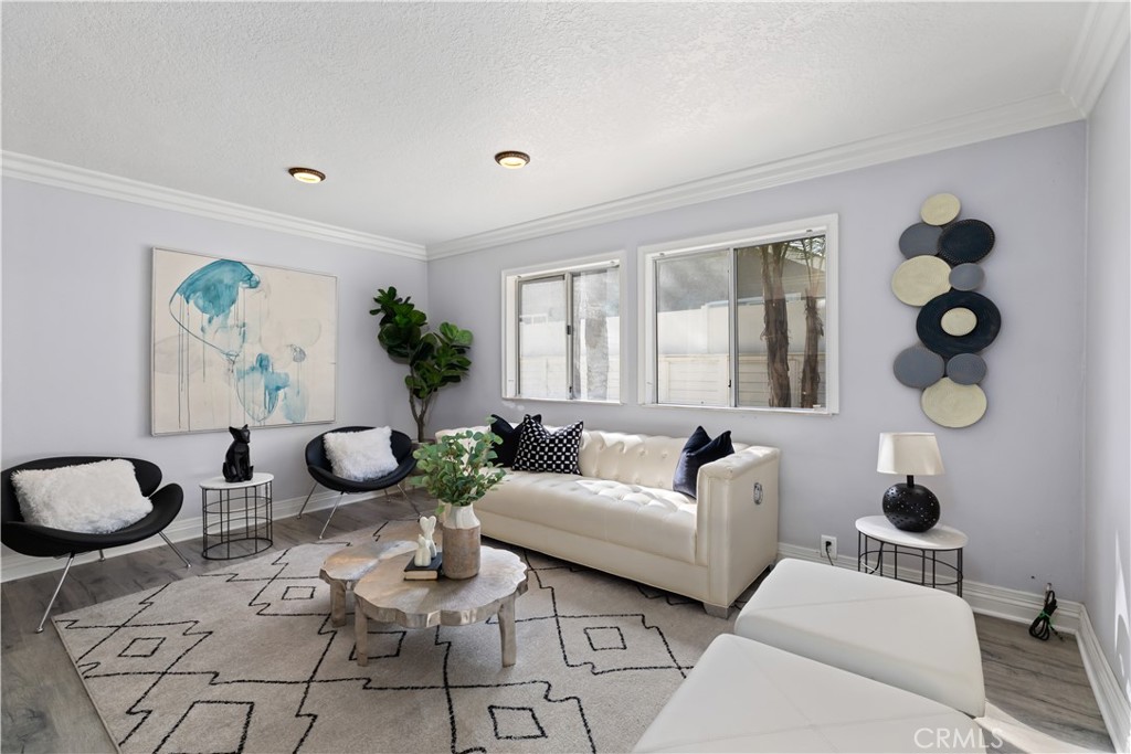 2118 Tierra Loma Drive