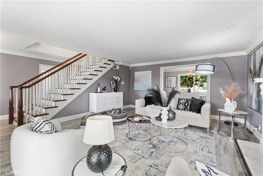 2118 Tierra Loma Drive