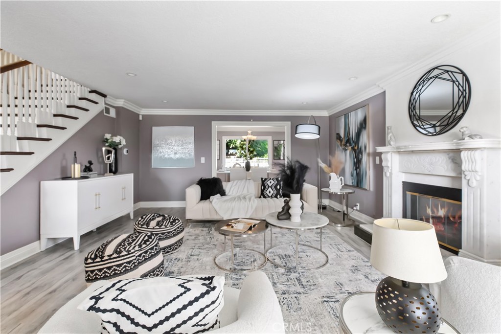 2118 Tierra Loma Drive