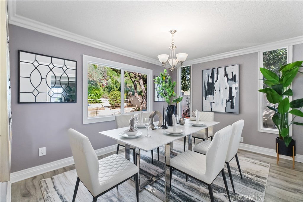 2118 Tierra Loma Drive