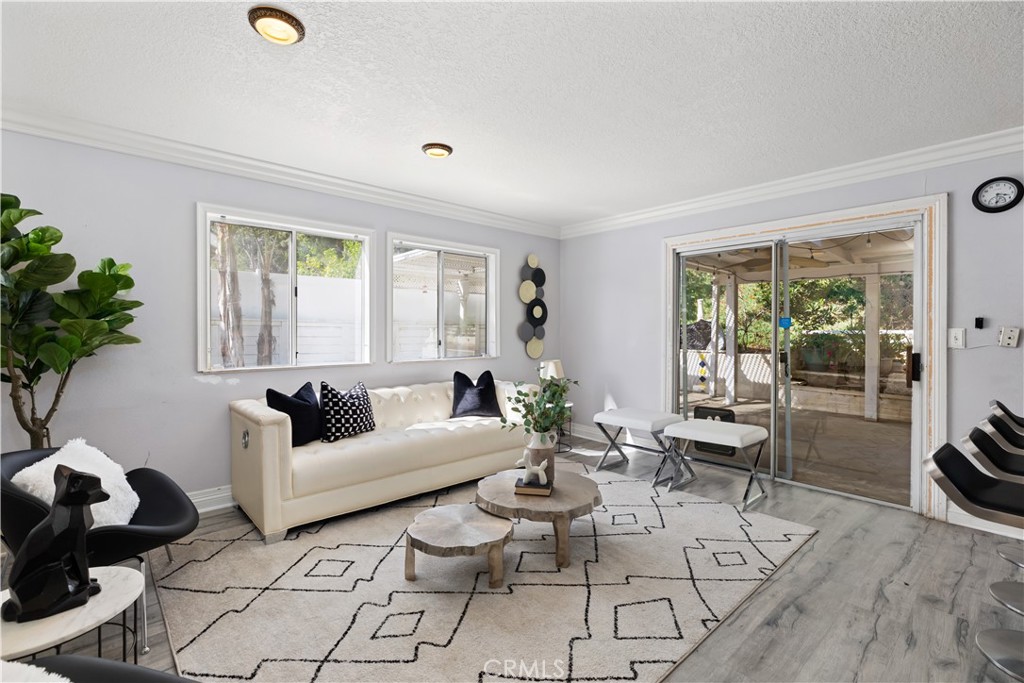 2118 Tierra Loma Drive