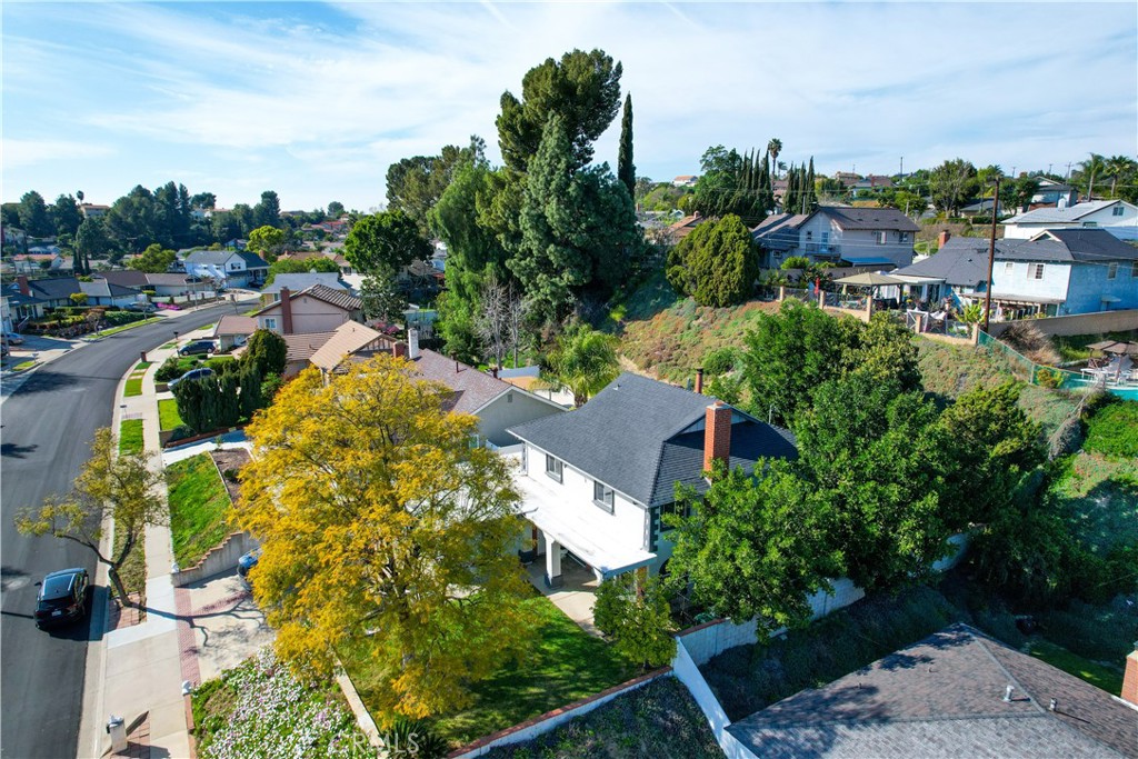 2118 Tierra Loma Drive