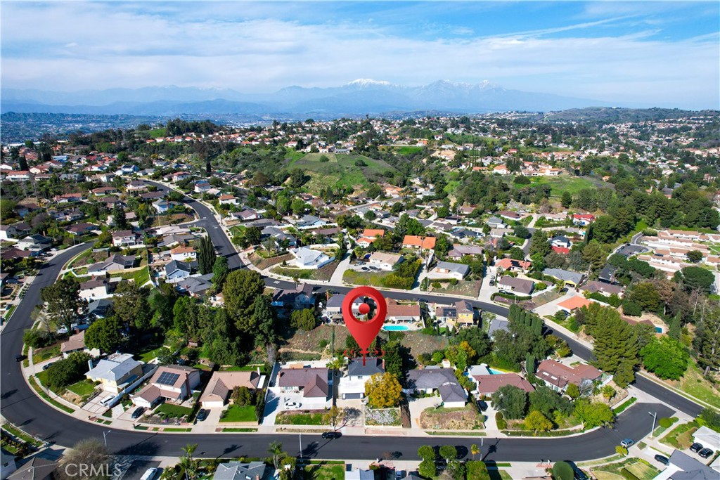 2118 Tierra Loma Drive