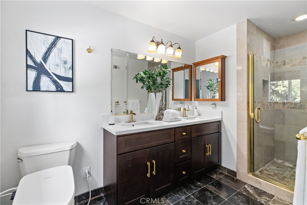 2118 Tierra Loma Drive