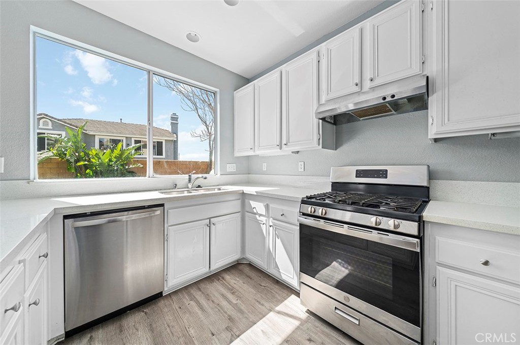 16861 Bellerive Place