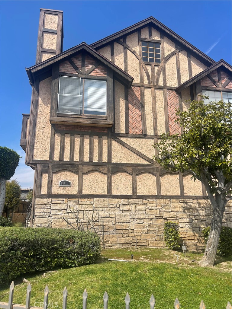 8811 Mission Drive A