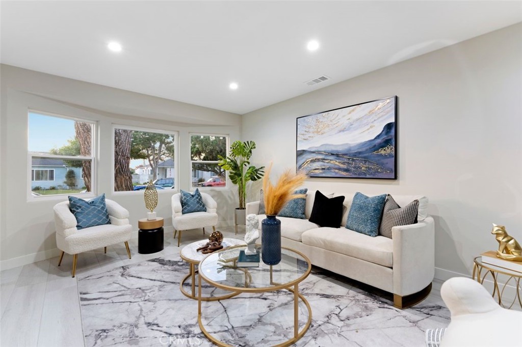 336 N Shadydale Avenue