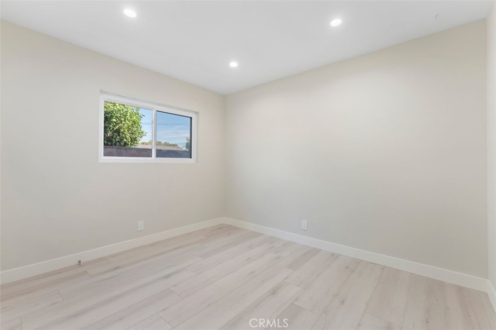 336 N Shadydale Avenue