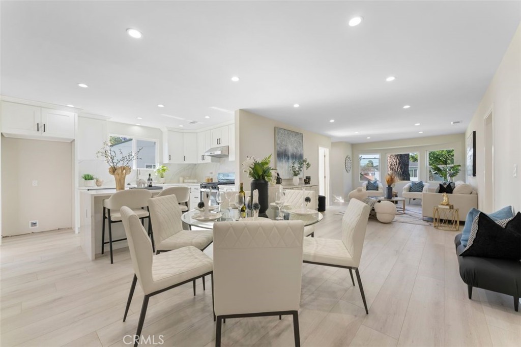 336 N Shadydale Avenue